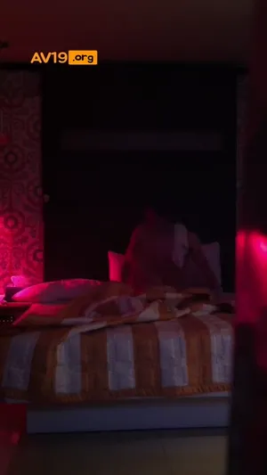 붉은 조명 신음 끝짱