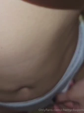온팬 핵거유 윤체리 개꼴리는 도끼자국