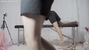 영희의 조용한 마사지샾에 방문한 야수!!
