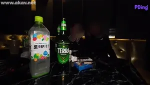 회식 중 후배 여직원과의 뒷풀이