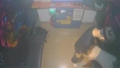 노래방 IP캠에 녹화된 어린 MZ커플 섹스영상