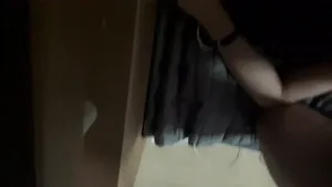 남친이 시키는대로 자지 불알 후장 전부 맛있게 빨아주는 여자친구