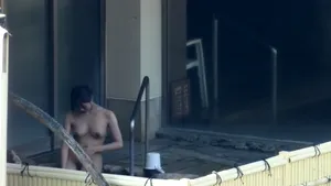 야외 온천에서 도촬 된 연예인 외모녀들