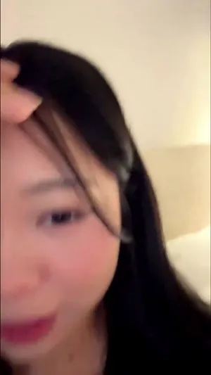 시키는 대로 다 하는 엄마 친구와 씹질