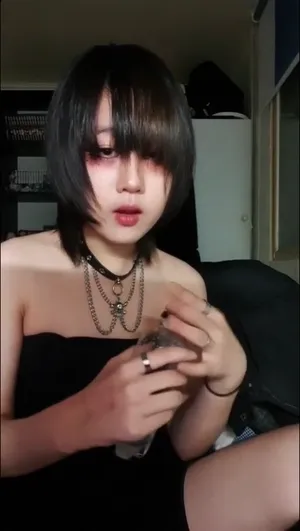 뒤치기가 맛있는 그녀