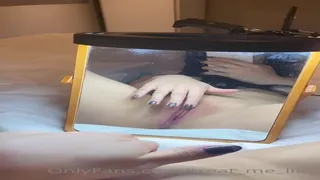 거울보고 지 씹질에 지가 흥분하는